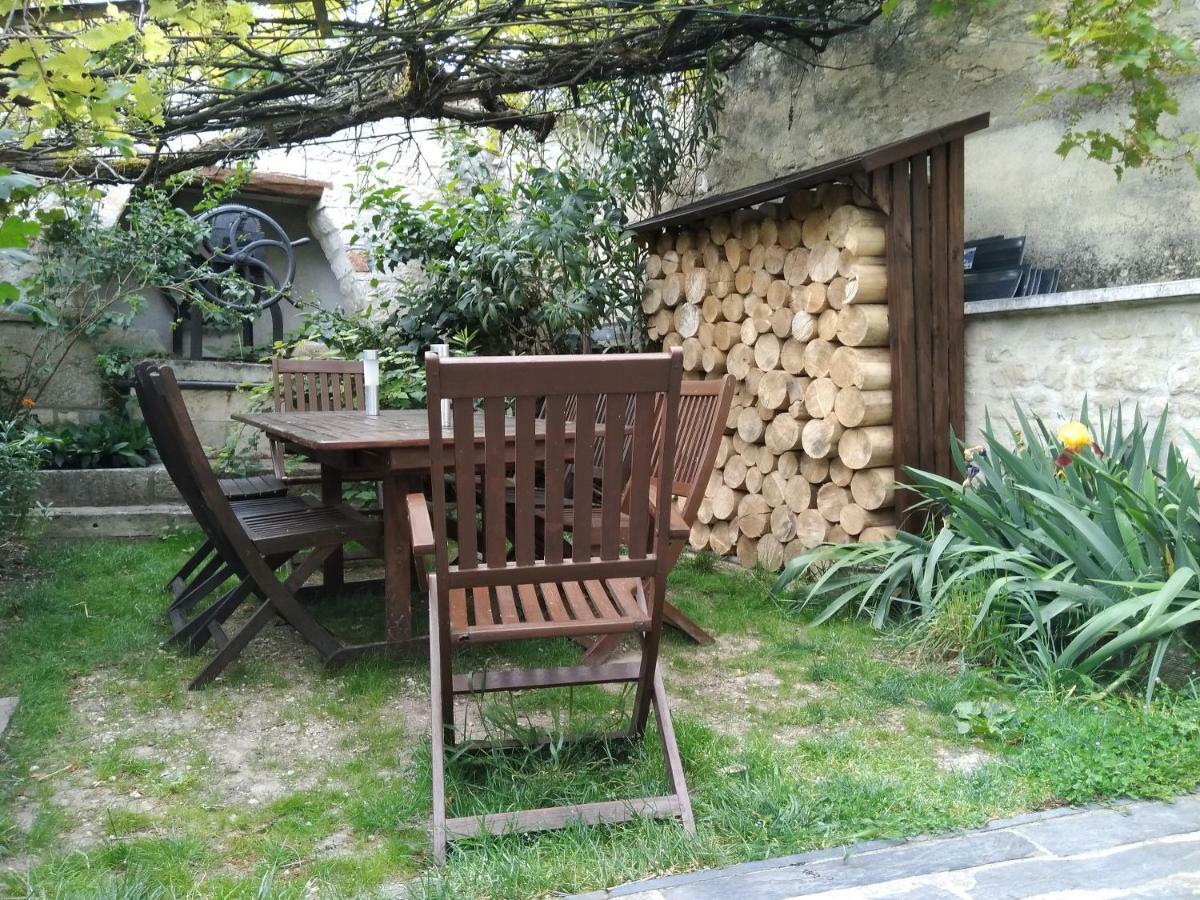 Maison De Charme A La Rochelle Croix-Chapeau Eksteriør billede